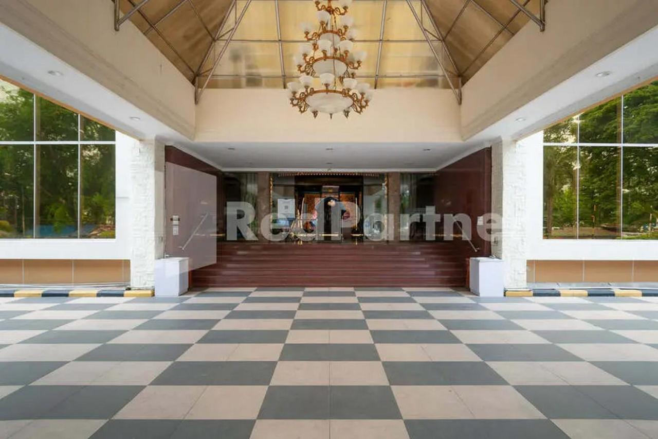 Hotel Selecta Petisah R Signature Medan